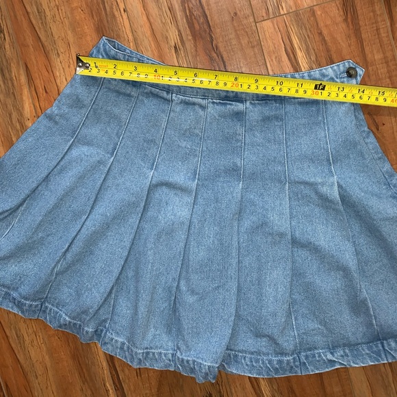 Pleated Jean Skirt - Picture 9 of 10